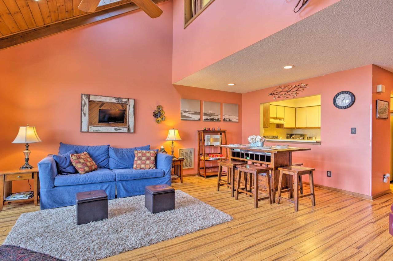 Pet-Friendly Beech Mountain Condo Steps To Slopes Экстерьер фото